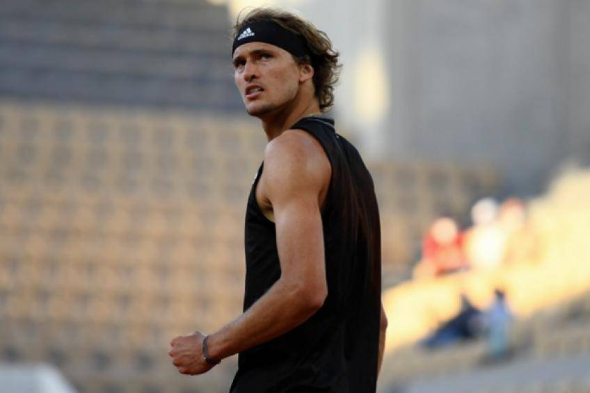 表现失常 表现失常