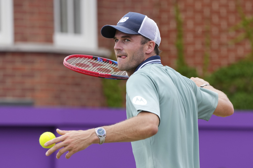 了更多的资 了更多的资